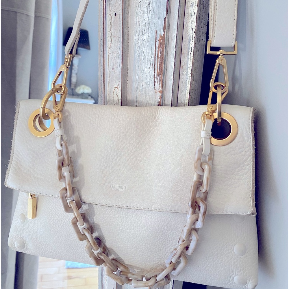 Beautiful cream color Hammit shoulder bag.